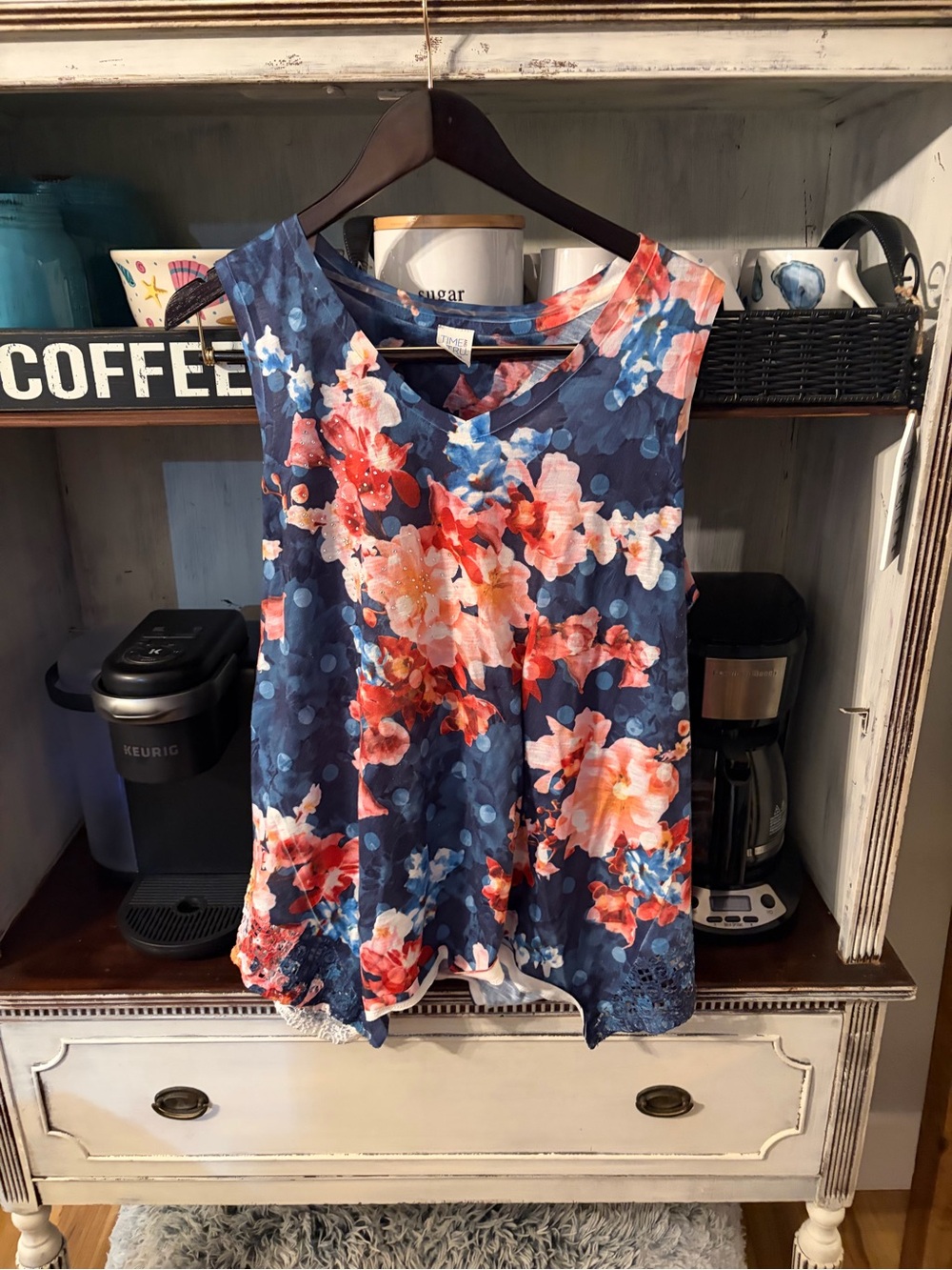 Time and Tru Navy Floral Tank with Coral and Pink Blooms XXL